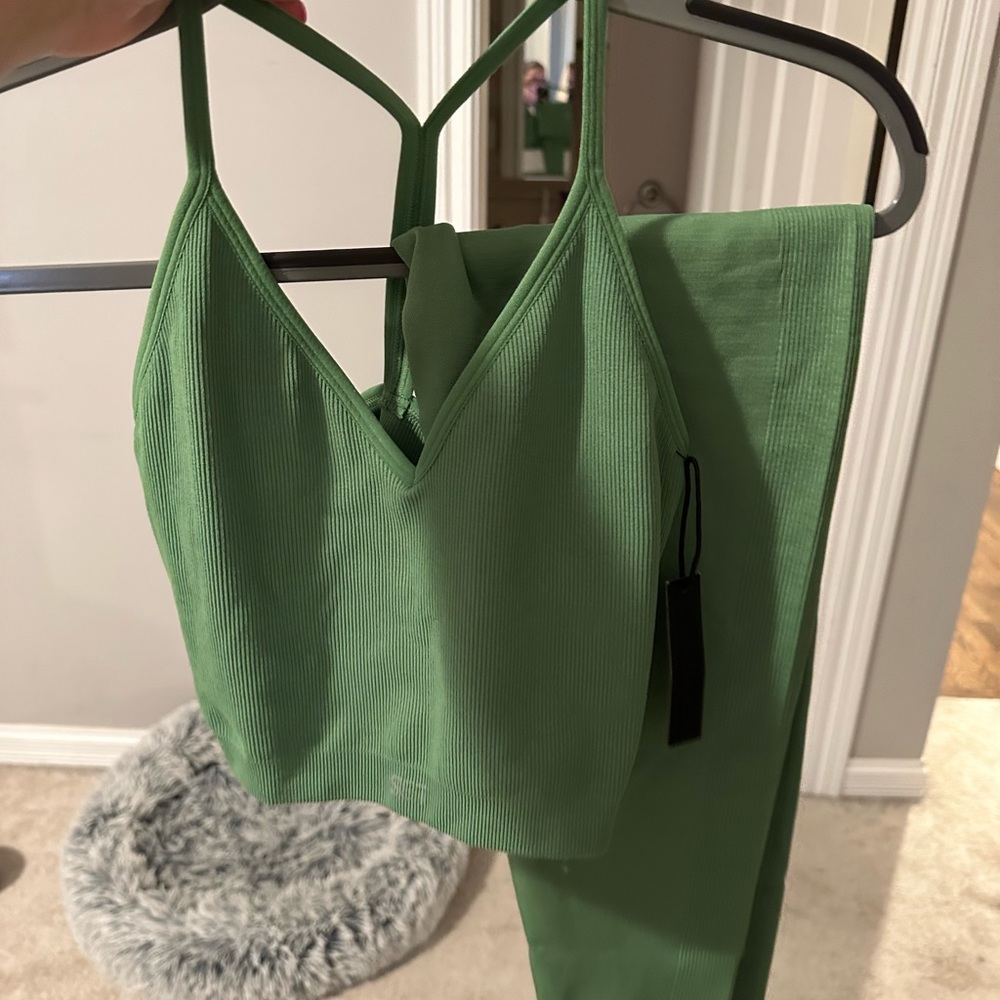 Kelly Green SET Active Ribbed Set
